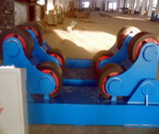 自調(diào)式焊接滾輪架